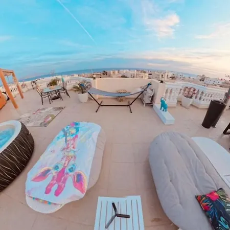 The Rooftop - Amazing Apartment - Sea View - Pool - Penthouse -Jacuzzi - Sharm El Sheikh